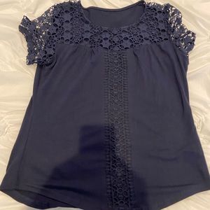 Lace top M medium women’s size navy blouse